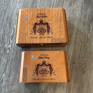 Wooden Cigar Box Set